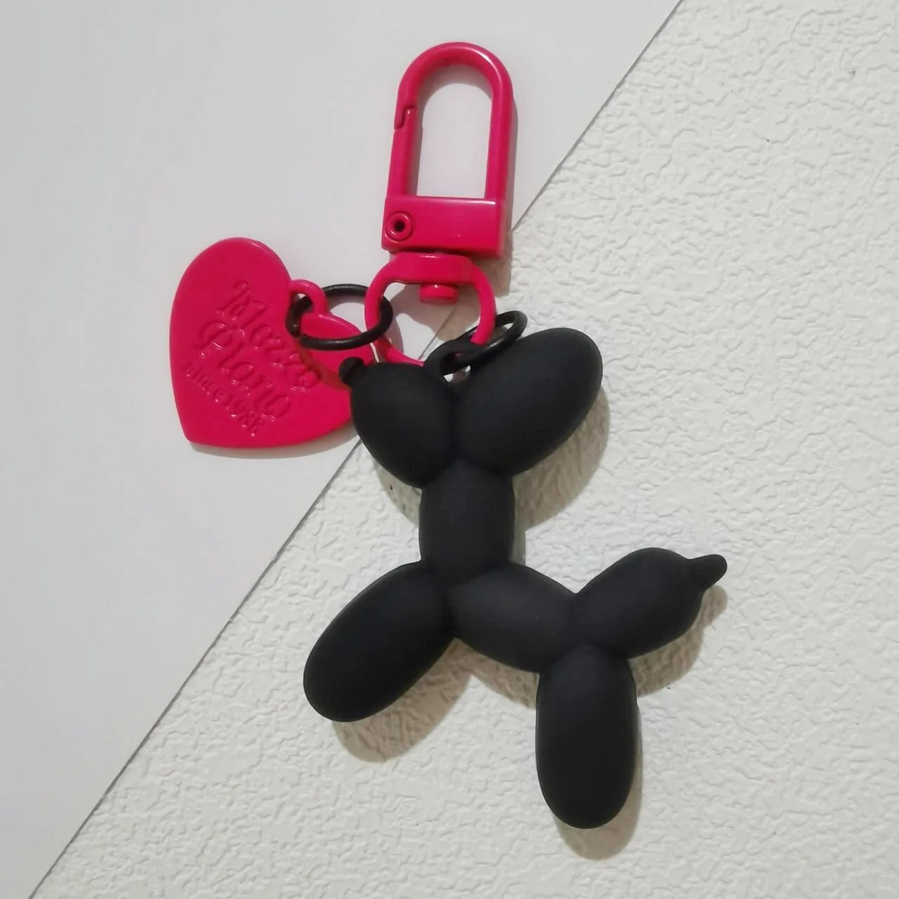 Punk Y2K Balloon Dog Keychain - Edgy Bag & Car Accessory