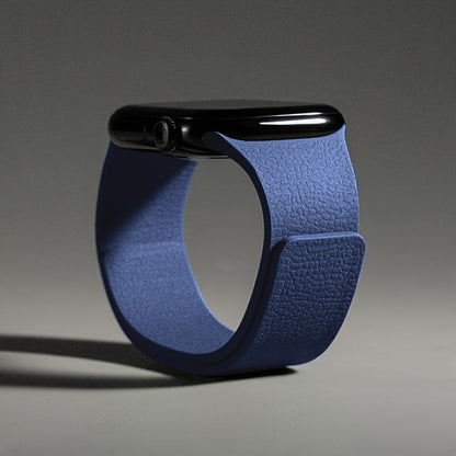 The magnetic watch strap is suitable for the new magnetic strap of the Apple Watch series Ultra11/10/9/8/7 SE 6/5/4/3/2/1, compatible with the 38/40/41/42/44/45/46/49mm Men's and Women's creative spring/summer sports strap