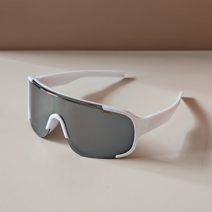 2peças Óculos Futuristas Y2K com uma Estrutura Estilosa e Grandiosa, Adequados para Homens e Mulheres. Com uma Elegante Revestimento Prateado nas Lentes, Estes Óculos são Confortáveis e Antiderrapantes, Fazendo deles Perfeitos para Uso Casual Diário.